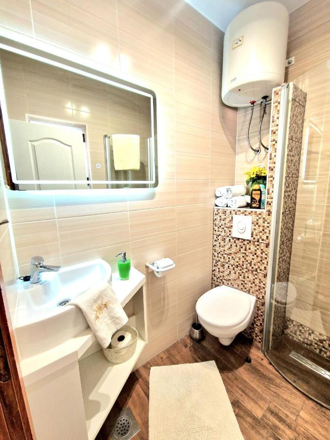 Apartmani Dorotea Makarská Exteriér fotografie